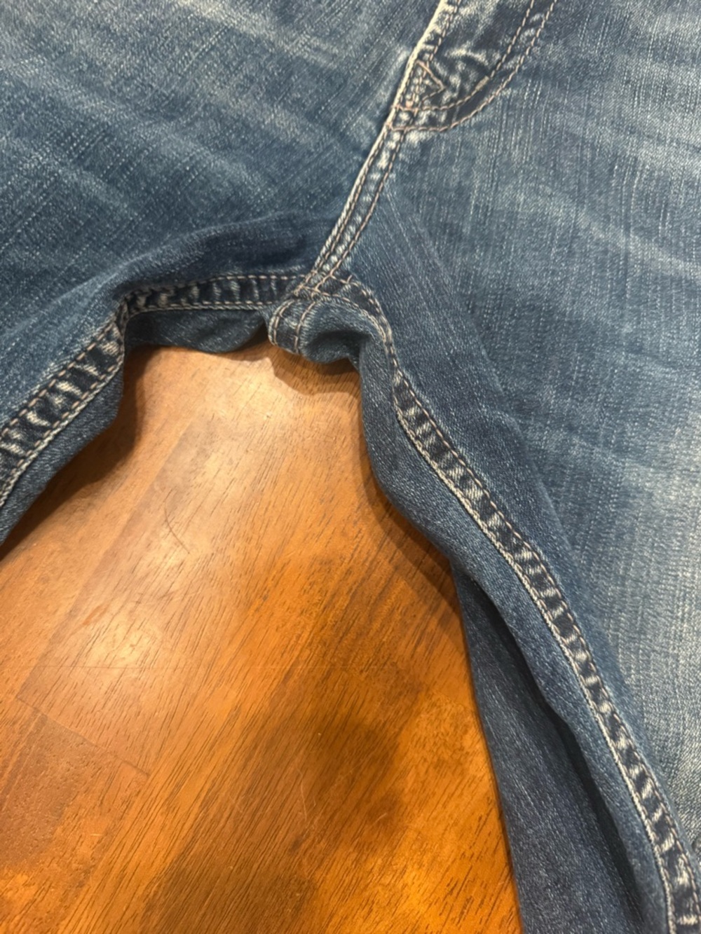 Silver brand Me s Classic Blue Washed Jeans 40 x 32 - Picture 3 of 5